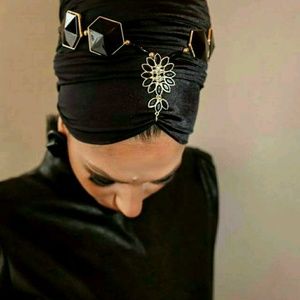 Meet your Posher, Eleonora